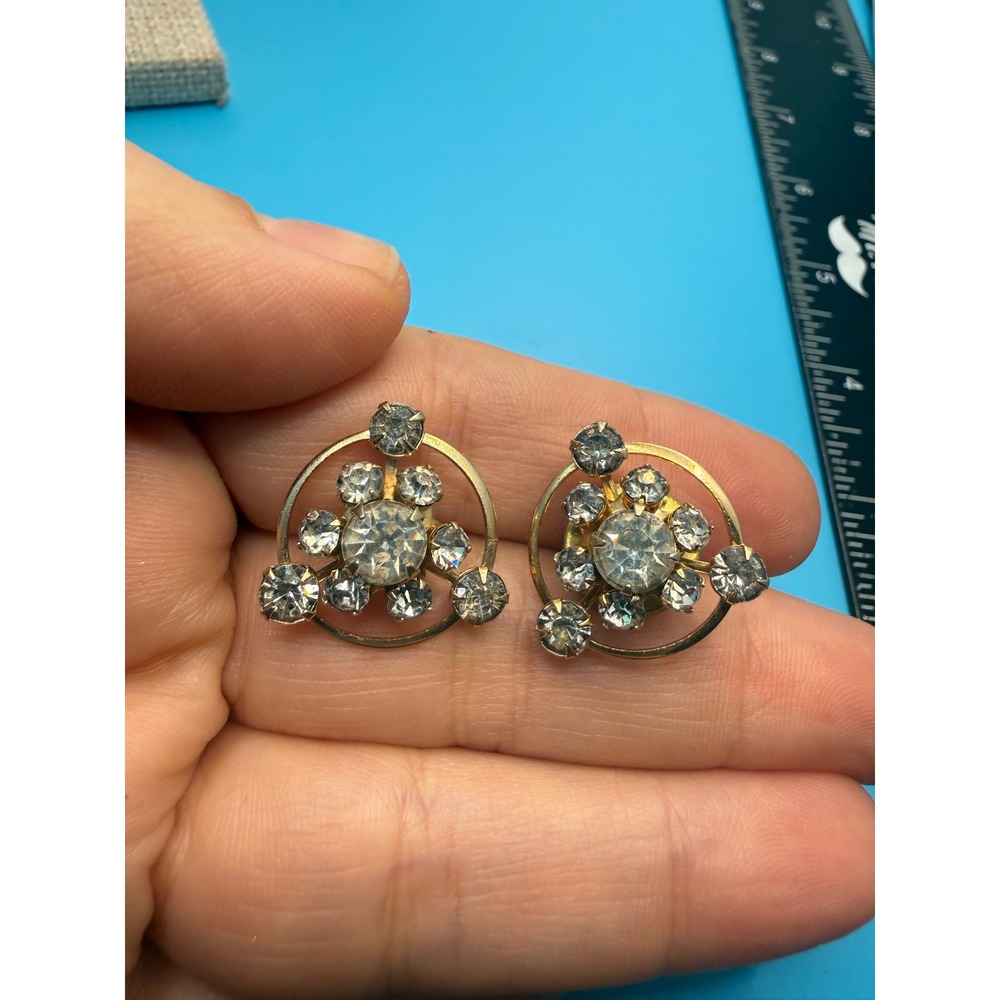 Vintage Gold Tone Atomic Rhinestone Cluster Stud Earrings Crystal Geometric